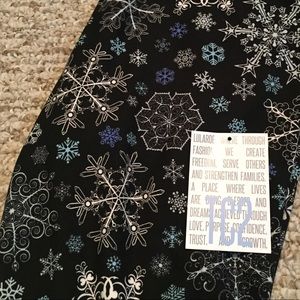 NWT Lularoe holiday leggings 2018 🦄❄️